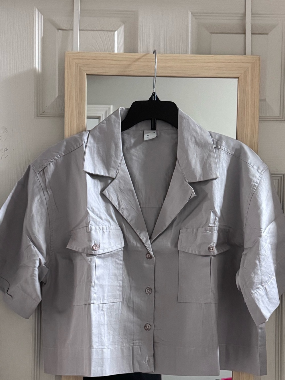 Cropped Short-Sleeve shirt in Light Gray NWOT